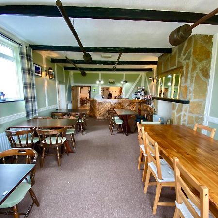 Hotel The Gun At Ridsdale Esterno foto